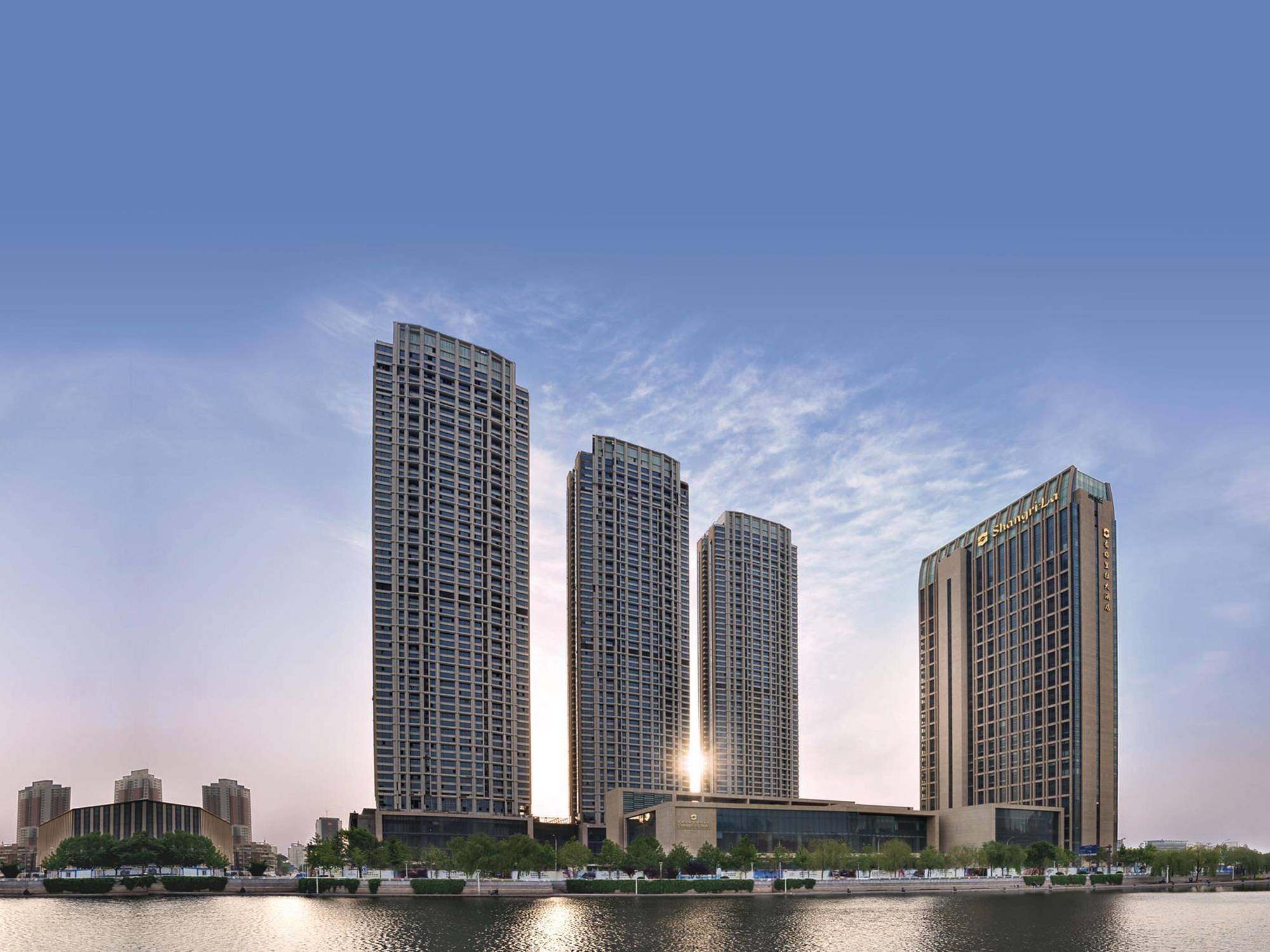 Shangri-La Tianjin Hotel Exterior photo